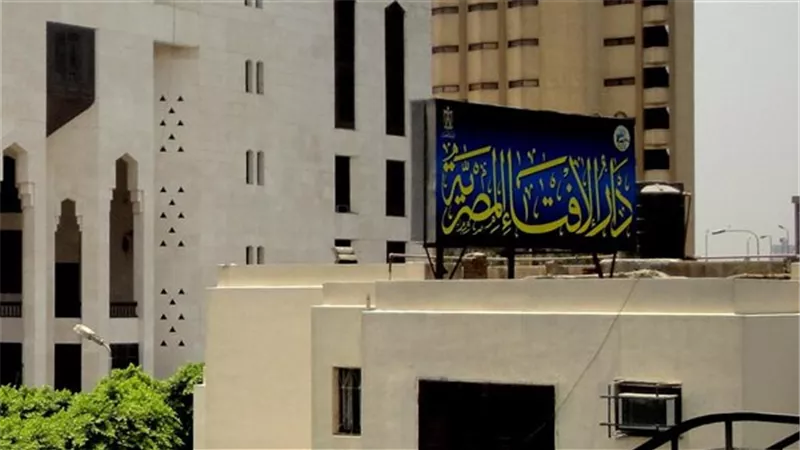   ما حكم صلاة وصيام المرأة غير المحجبة ؟ .. الإفتاء تُجيب