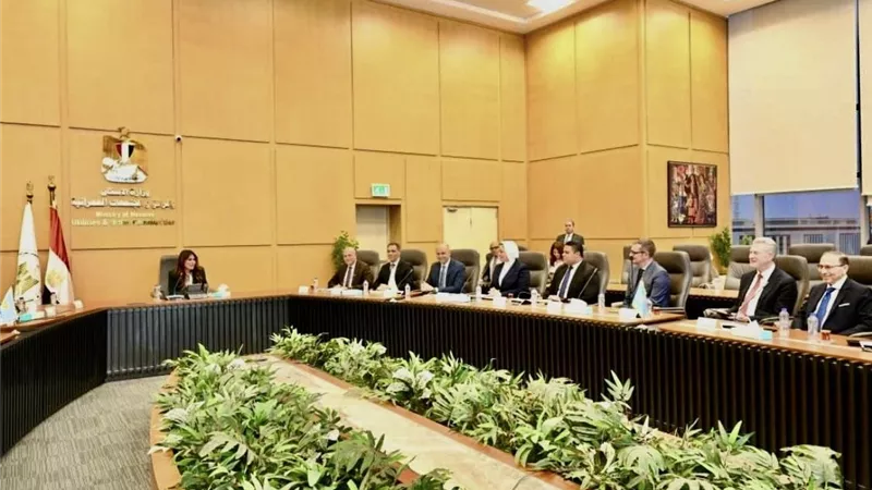 وزيرة الإسكان: شراكات عالمية وطفرة عمرانية بالعاصمة الجديدة
