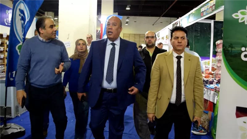 رئيس غرفة القاهرة يتفقد معرض أهلاً رمضان الرئيسي بالقاهرة.. ويُشيد بالإقبال ونجاح المعرض