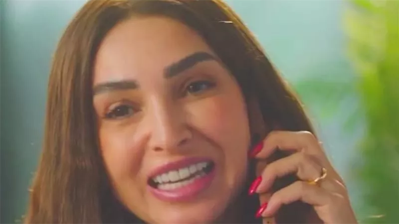 إشادات حول إخراج ابنة روجينا 