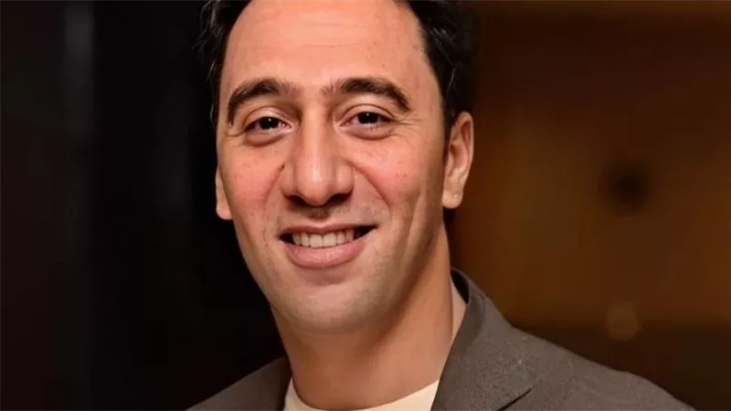 محمد سلام يخوض تجربة الإخراج لأول مرة بإعلان رمضاني لشركة مشروبات غازية 