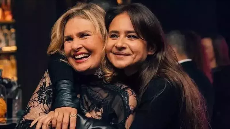 يسرا تُشيد بأداء نيللي كريم في مسلسل “على قد الحب”