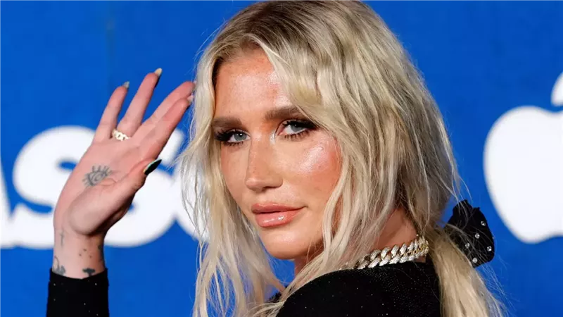 كيشا تهاجم البيت الأبيض بعد استخدام أغنيتها في فيديو عسكري