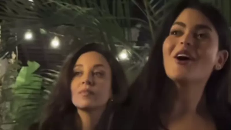 نجوم الفن يحتفلون بالإفطار في رمضان يجمعهم أغنية “جاري يا جاري”