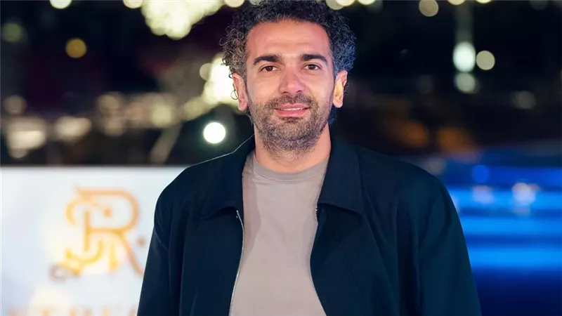 كريم عابدين يستعرض رؤيته للاستثمار العقاري ويطرح 6 عوامل رئيسية تدعم قرارات الشراء حاليًا