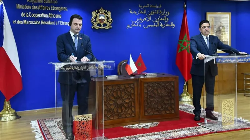 التشيك تعلن دعمها الصريح لمبادرة الحكم الذاتي المغربية وتوسّع حضورها القنصلي بالصحراء