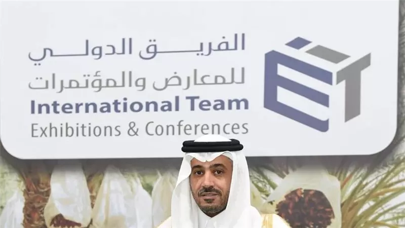 بدر العتيبي يهنىء نبيل فهمي بانتخابه أميناً عاماً للجامعة العربية