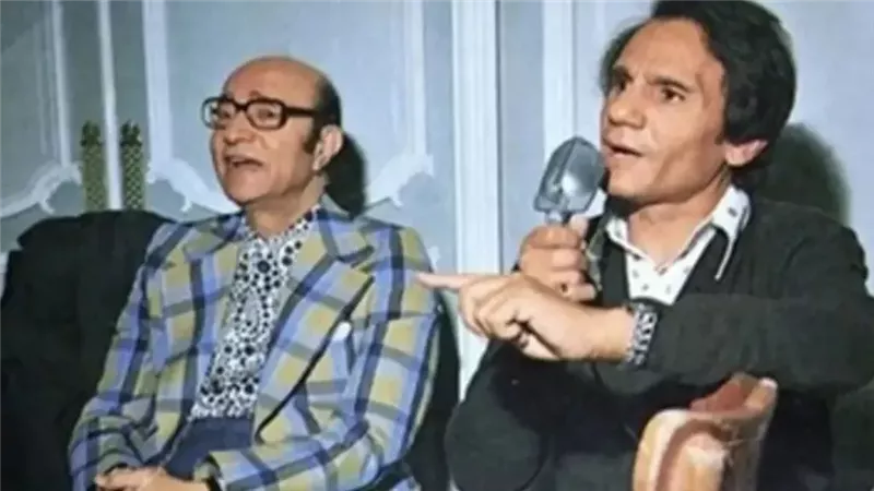  زيارة ملكية ونعش فارغ بالجنازة وانهيار عبدالوهاب.. “العندليب” يجمع التاريخ بعد رحيله