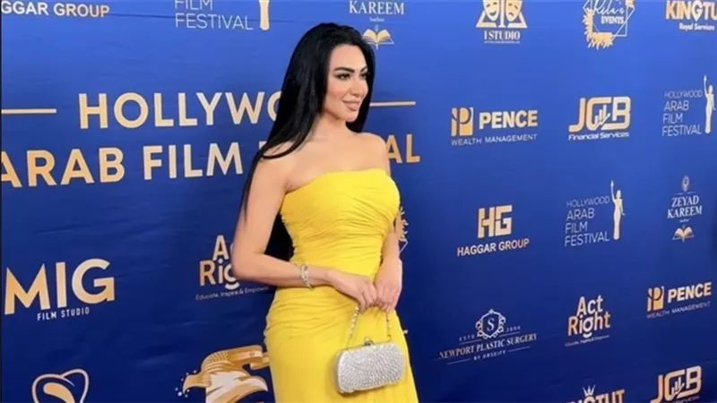 نجوم مهرجان هوليوود العربي يخطفون الأنظار بإطلالات متنوعة بين الجرأة والأناقة (صور)