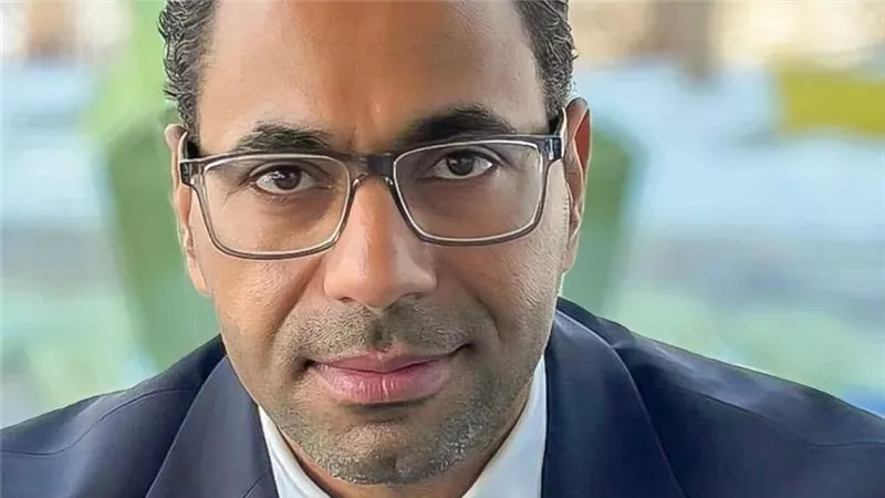 الدولي للتسويق : التدفقات قصيرة الأجل تحقق استقرارًا مؤقتًا وتضاعف مخاطر الاقتصاد