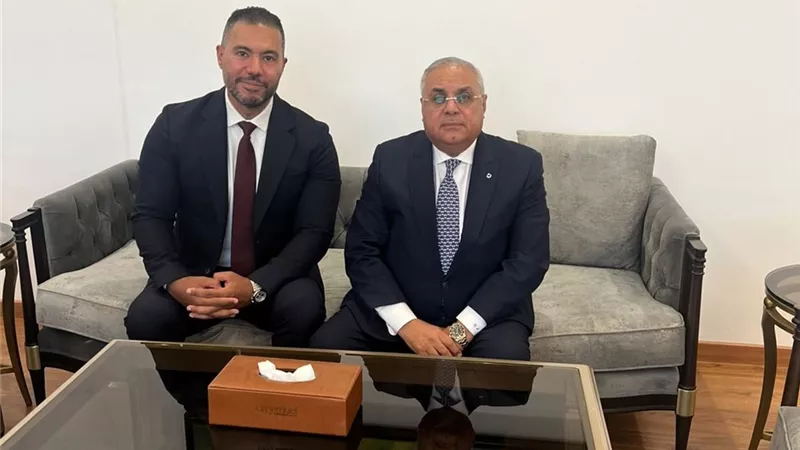 البورصة المصرية تضيف 6 شركات حكومية جديدة لبرنامج الطروحات