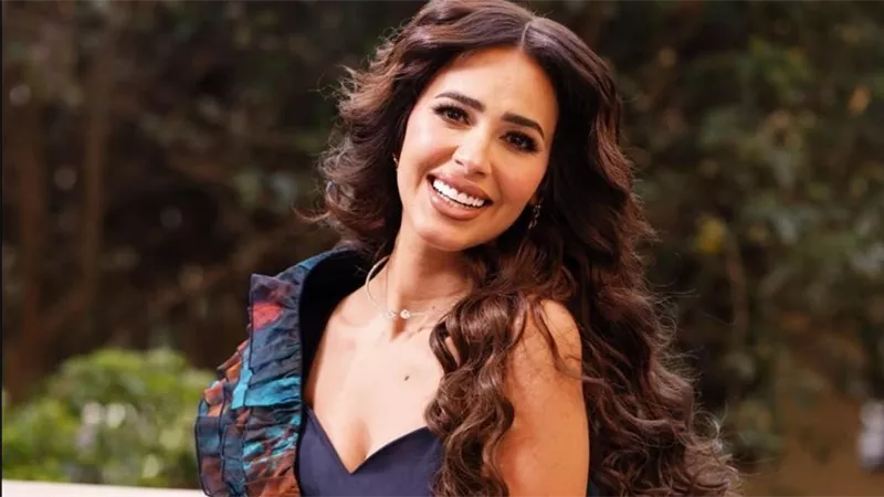 “هختار حبه” تشعل تفاعل الجمهور.. رنا سماحة تحقق نجاحًا جديدًا بكليبها الأخير