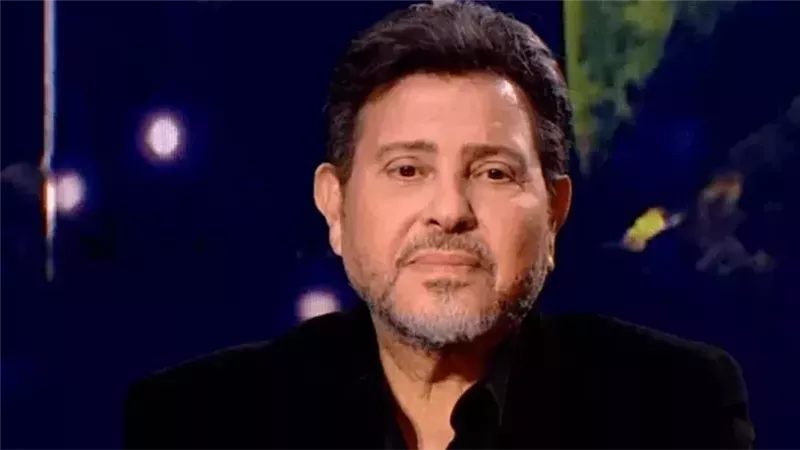 هاني شاكر.. أكثر من 50 عامًا من الرومانسية والطرب.. وهذه أشهر أغانيه