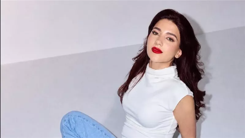 XOXO Shades.. عندما يتحول أحمر الشفاه إلى لغة تعبر عنك مع نارين بيوتي 