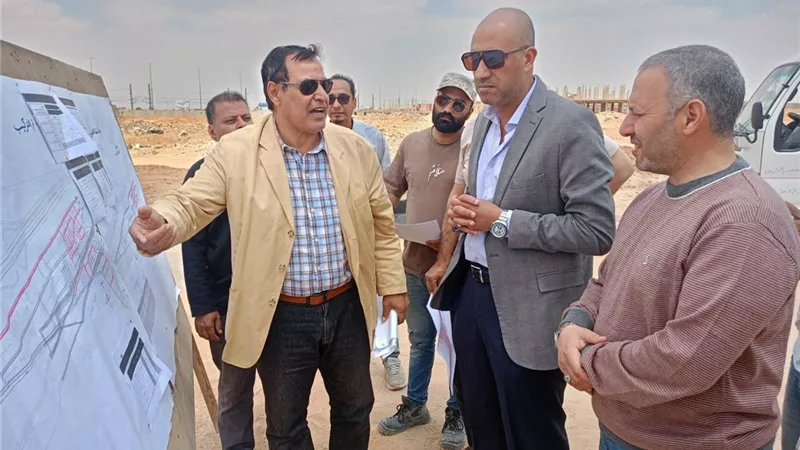 وزيرة الإسكان تتابع تقنين أوضاع الأراضي المضافة بالشروق والعبور الجديدة وتسريع أعمال المرافق والتنفيذ