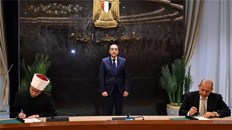 توقيع بروتوكولي تعاون بين وزارة الأوقاف وبنكي مصر والأهلي المصري لتيسير صكوك الأضاحي