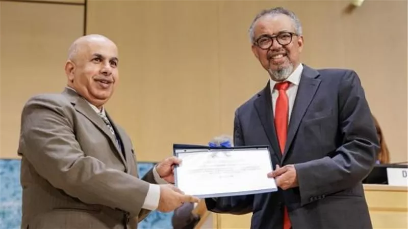  عُمان تحصد إشادة عالمية.. جائزة من «الصحة العالمية» تتويجًا لنجاح القضاء على انتقال فيروس نقص المناعة والزهري من الأم إلى الطفل 