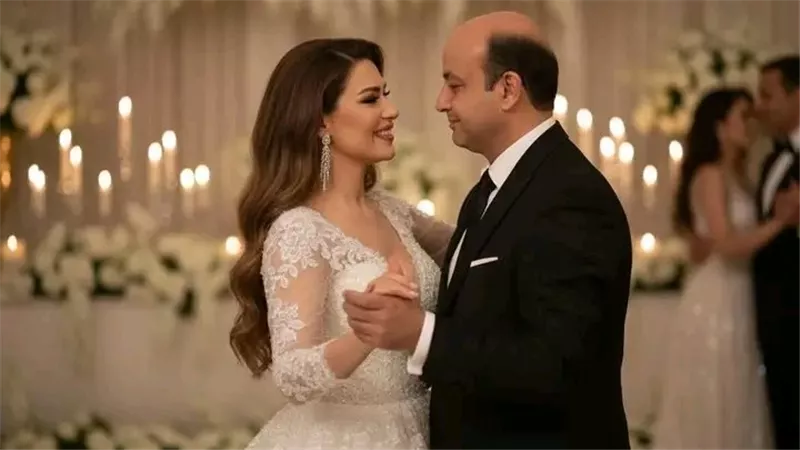 عمرو أديب يحسم الجدل حول زواجه مجددًا من دينا طلعت 