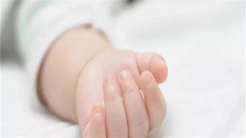 مأساة بولاق الدكرور.. العثور على 3 أطفال متوفين ووالدتهم بحالة حرجة.. انتحار أم شبهة؟
