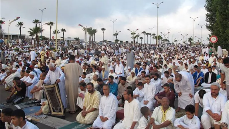 هل يجوز قضاء صلاة العيد لمن فاتته بسبب السفر؟.. أمين الفتوى يُجيب 