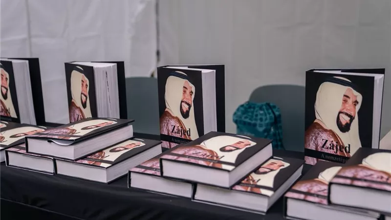 ترجمة كتاب «زايد.. رجل بنى أمة» إلى المجرية لتعزيز الدبلوماسية الثقافية الإماراتية