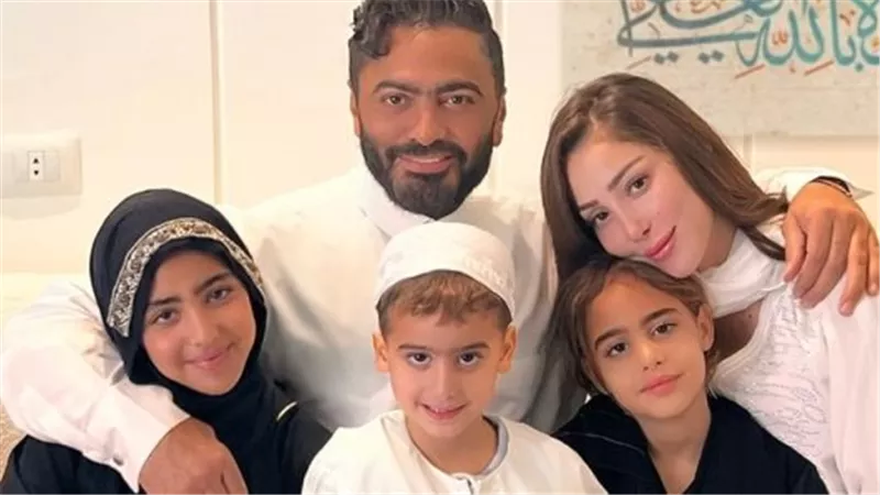 رغم الانفصال.. بسمة بوسيل تؤازر تامر حسني في ستاد القاهرة.. ماذا فعلت؟