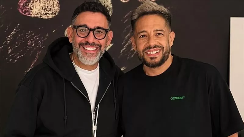 عمرو مصطفى يتصدر تعاونات “سمعوني” لـ محمد حماقي.. ولفتة وفاء لمحمد رحيم
