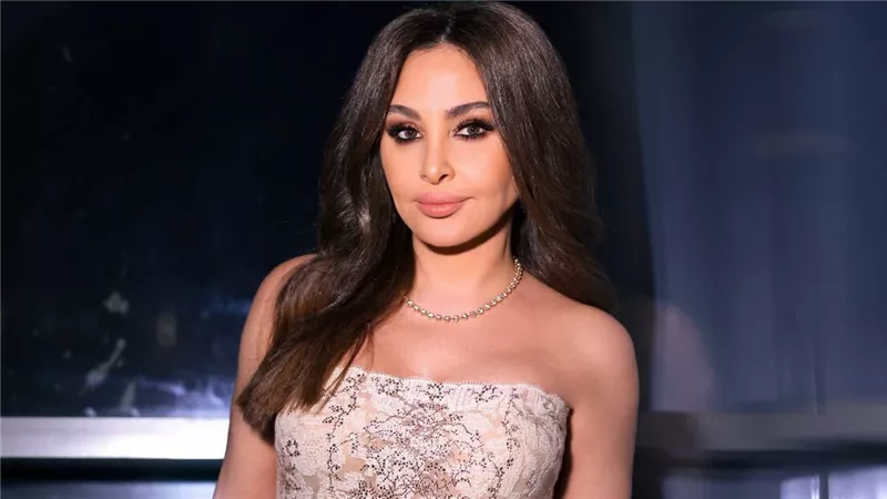 إليسا تواصل التحضير لألبومها الجديد.. وأغنية لمحمد رحيم أبرز المفاجآت