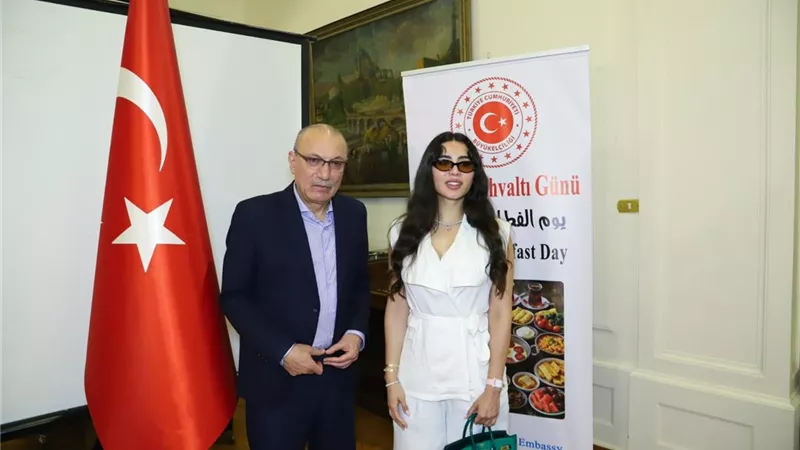 السفارة التركية بالقاهرة تحتفل بيوم الإفطار العالمي وتستعرض ثراء المائدة التركية