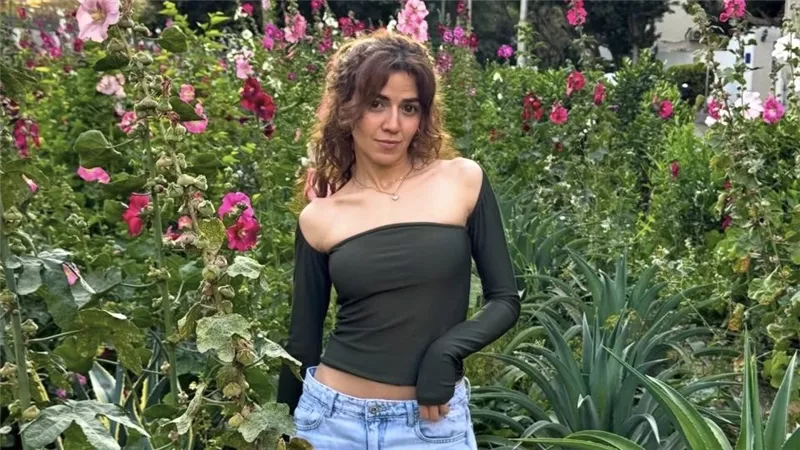 ما بين المسرح وصناعة المحتوى الرقمي… لبنى المنسي تكشف لـ 