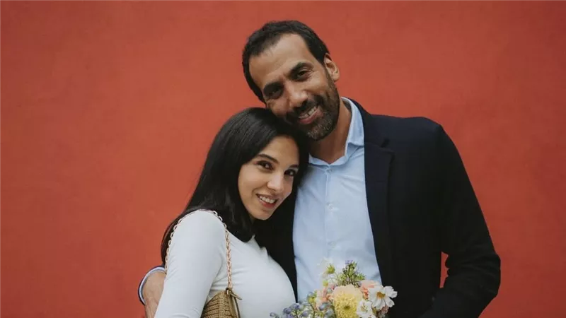 «ارقص معي حتى نهاية الحب».. سلمى أبو ضيف تحتفل بذكرى زواجها الثانية بصورة رومانسية مع زوجها