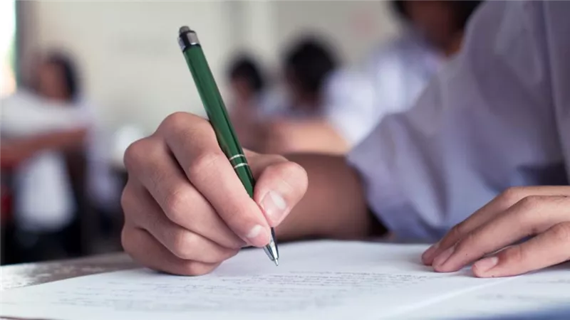 تفسير حلم نتيجة الإمتحان في المنام للعزباء والمتزوجة والحامل 