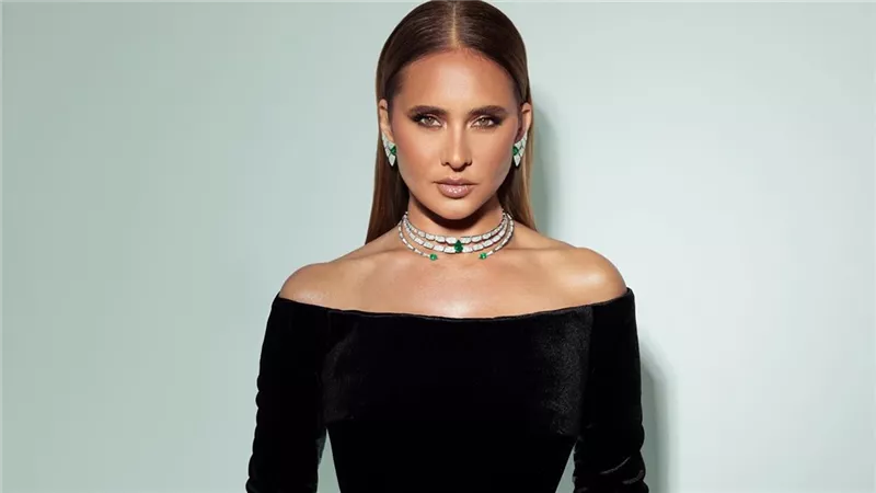 نيللي كريم تكشف تعرضها لإصابة في 100 وش واقتحام منزلها من معجب مهووس