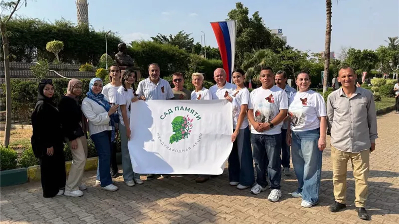 روسيا تُحيي ذكرى ضحايا الحرب العالمية الثانية بزراعة 
