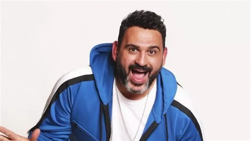 أكرم حسني يدعم «صقر وكناريا»: الفيلم يملك كل مقومات النجاح الجماهيري