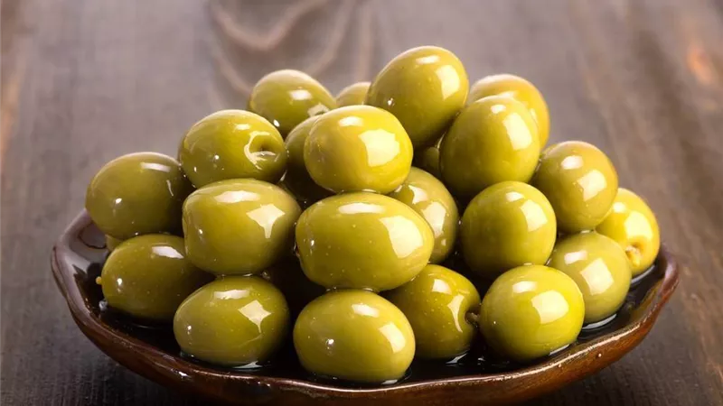بشارة خير.. تفسير حلم أكل الزيتون في المنام لابن سيرين