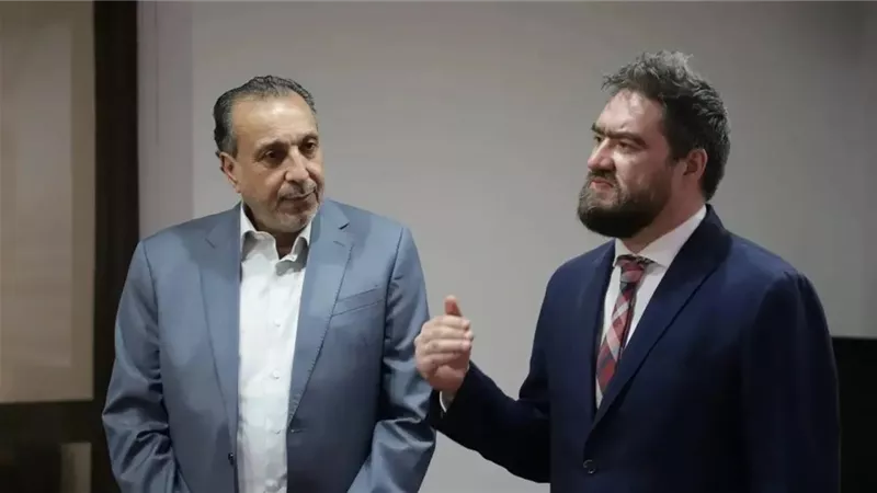وكالة نوفستي الروسية تحتفل في القاهرة بالذكرى الـ85 بمعرض فوتوغرافي تفاعلي
