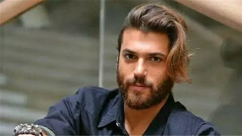 بعد شائعات زيادة وزنه.. جان يامان يرد بصورة ورسالة نارية