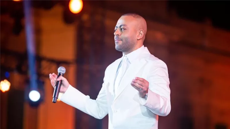 بعد أشهر من الانتظار.. تامر عاشور يحسم موعد ألبومه الجديد بمفاجأة لجمهوره