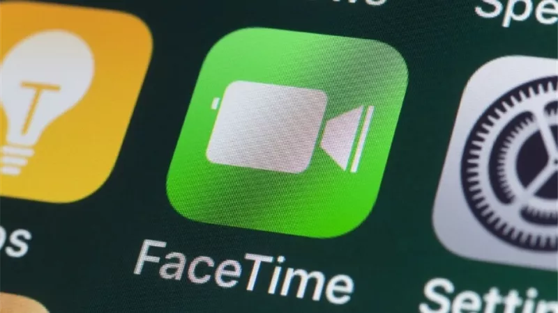 أبل تحذر من موجة احتيال عبر FaceTime