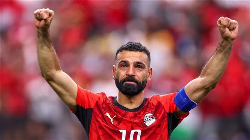 روشتو ريتشبر يعلن حسم بشكتاش لصفقة انتقال محمد صلاح إلى الدوري التركي