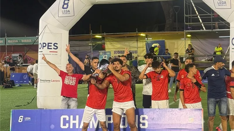 منتخب مصر يتوج بكأس الجاليات الأجنبية في إيطاليا بعد الفوز على المنتخب الإيطالي