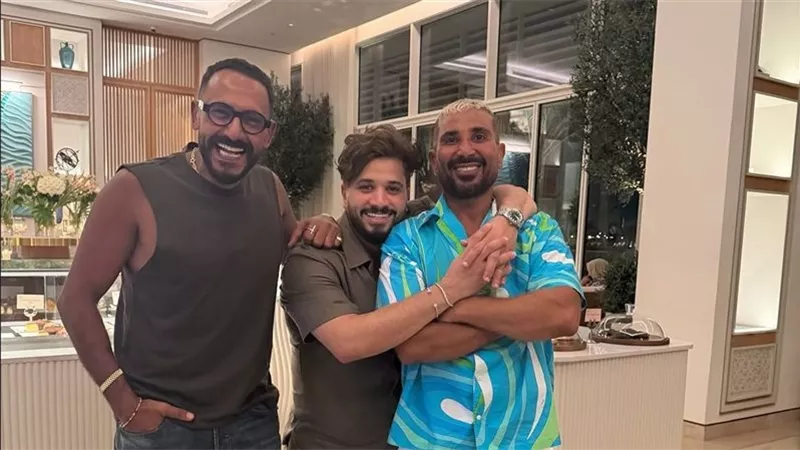 “نجم العالم وواقف في ضهري”.. مصطفى حجاج يوجه رسالة إلى أحمد سعد