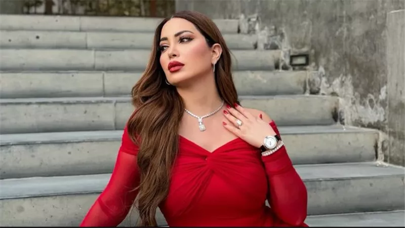 خاتم نسرين طافش يشعل الشائعات.. هل عادت إلى أحمد جوهر بعد الطلاق؟