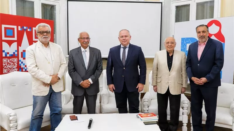 البيت الروسي بالقاهرة يحيي الذكرى الـ70 للعدوان الثلاثي على مصر والإنذار السوفيتي الشهير