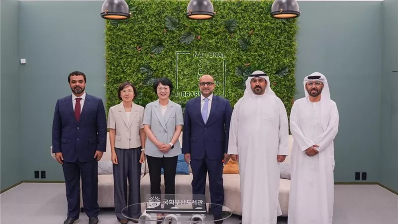  الأرشيف والمكتبة الوطنية يبحث تعزيز التعاون وتبادل الخبرات مع مكتبة الجمعية الوطنية في بوسان الكورية