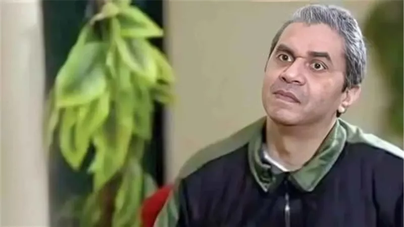 «رحل بلا مقبرة!».. وفاة عمرو محمد علي تتحول إلى مأساة إنسانية بعد استغاثة والدته
