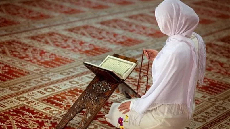 جبر الخواطر وحماية المرأة من القهر والحزن بين التعاليم القرآنية والطب النفسي الحديث