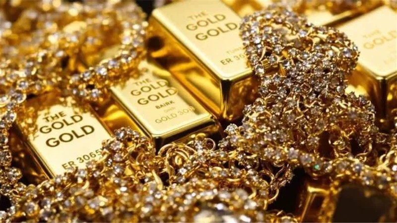 ماذا يعني رؤية الذهب في المنام .. متى يكون رمزاً للرزق والفرج ومتى يشير إلى الهموم؟