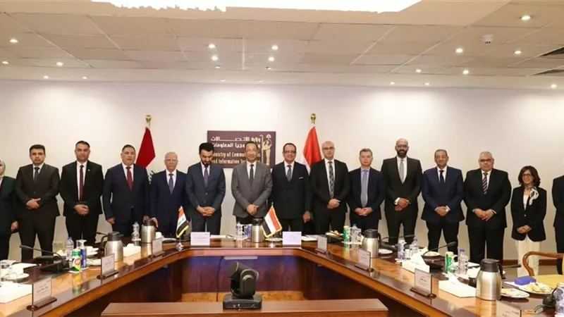 العراق ومصر تبحثان تعزيز التعاون في الاتصالات والتحول الرقمي وتوقيع مذكرة تفاهم مشتركة